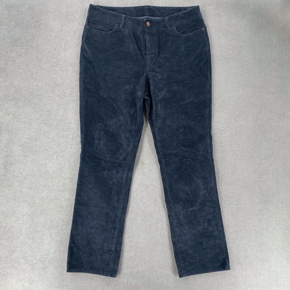 L.L. Bean Women's Straight Leg Pants in Dark Navy